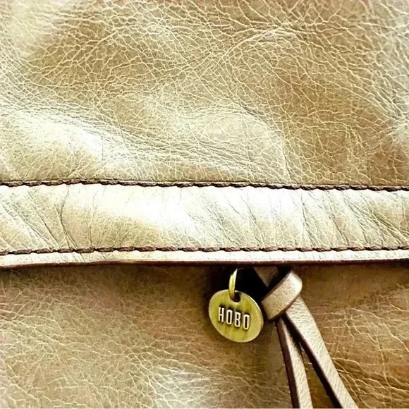 NWOT Hobo International Leather Tote